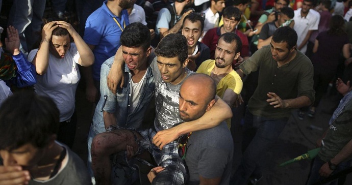 Blast at Turkish school injures 5 students